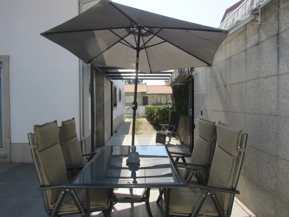 Moradia T3 para Venda em O. Azeméis, Riba-Ul, Ul, Macinhata Seixa, Madail Foto 36