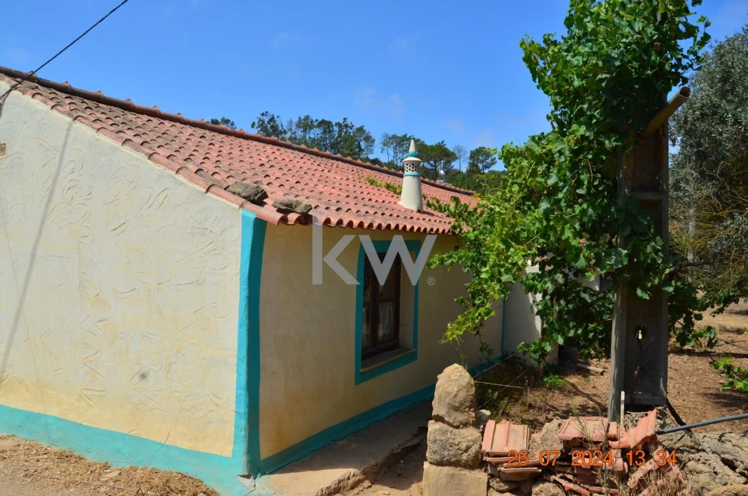 Quinta T2 para Venda em Budens Foto 27