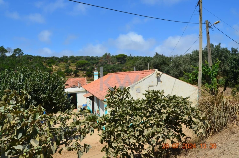 Quinta T2 para Venda em Budens Foto 30