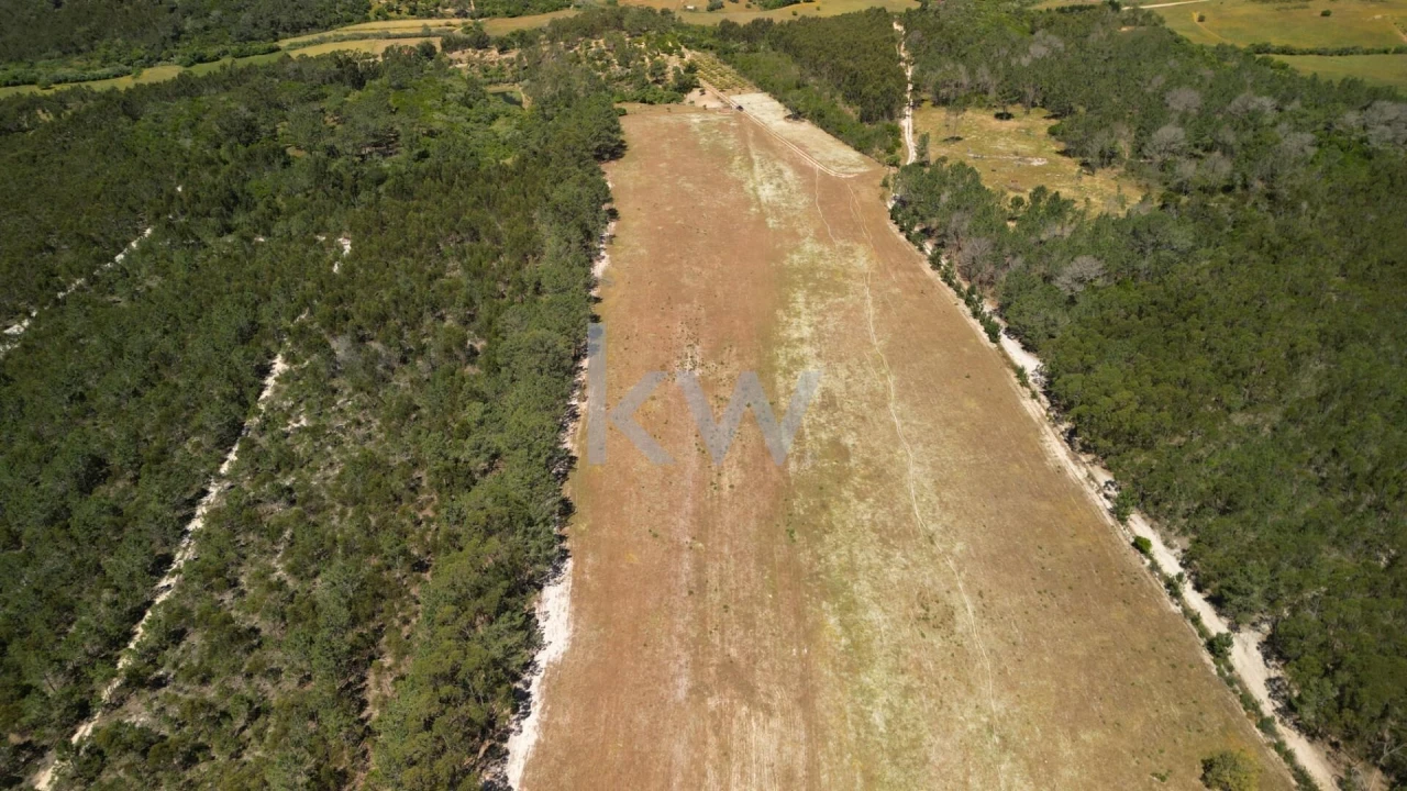 Quinta T2 para Venda em Budens Foto 1