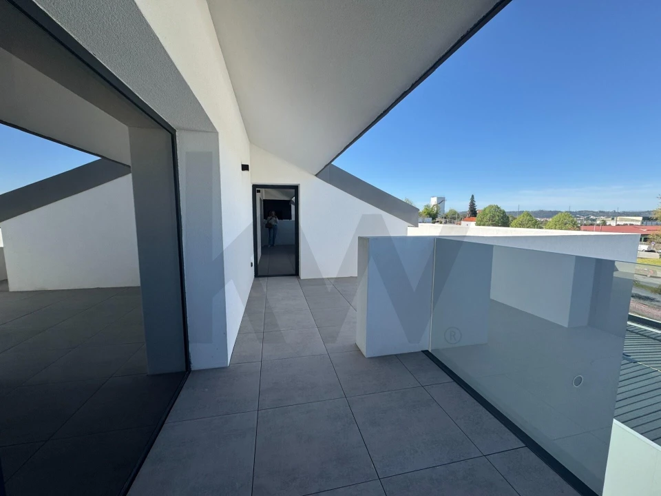 Apartamento T2 para Venda em Viseu Foto 15