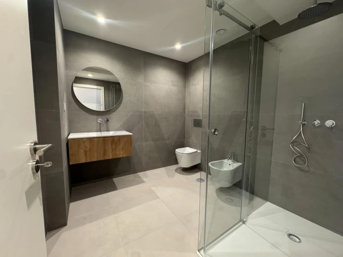 Apartamento T2 para Venda em Viseu Foto 16
