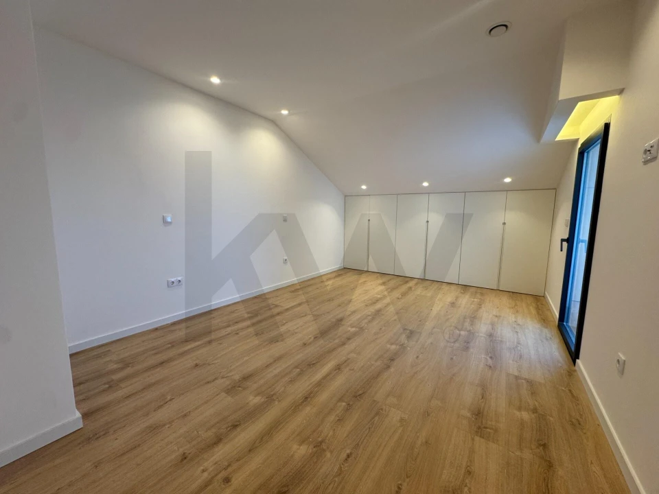Apartamento T2 para Venda em Viseu Foto 13