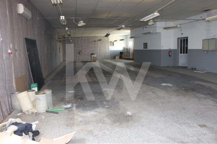 Quinta T5 para Venda em Mina de Água Foto 36