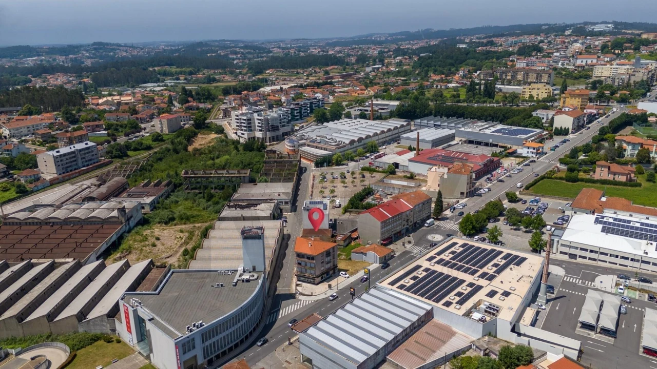 Loja para Venda em São João da Madeira Foto 64