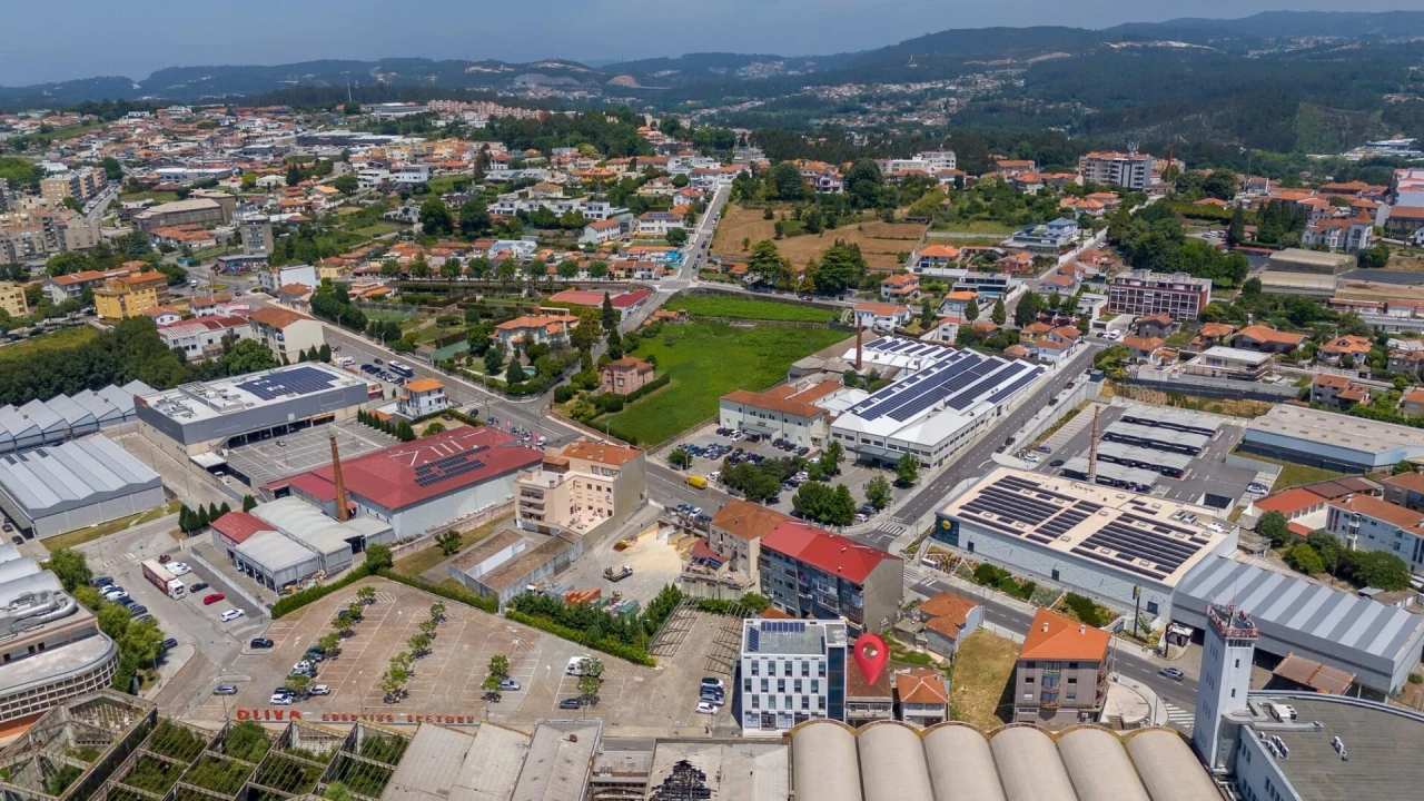 Loja para Venda em São João da Madeira Foto 63