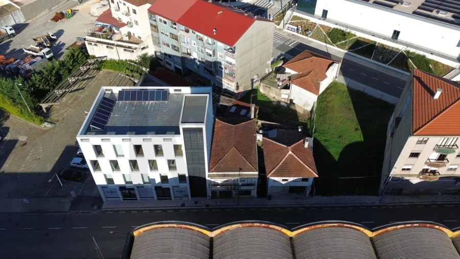 Prédio para Venda em São João da Madeira Foto 25