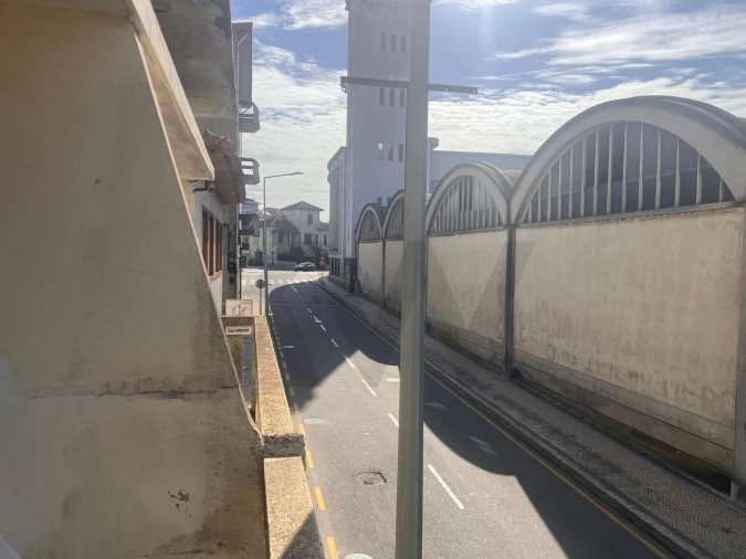 Prédio para Venda em São João da Madeira Foto 7