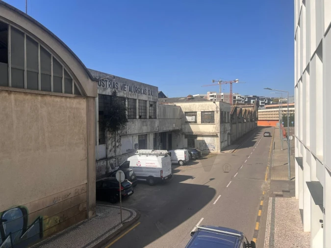 Prédio para Venda em São João da Madeira Foto 6