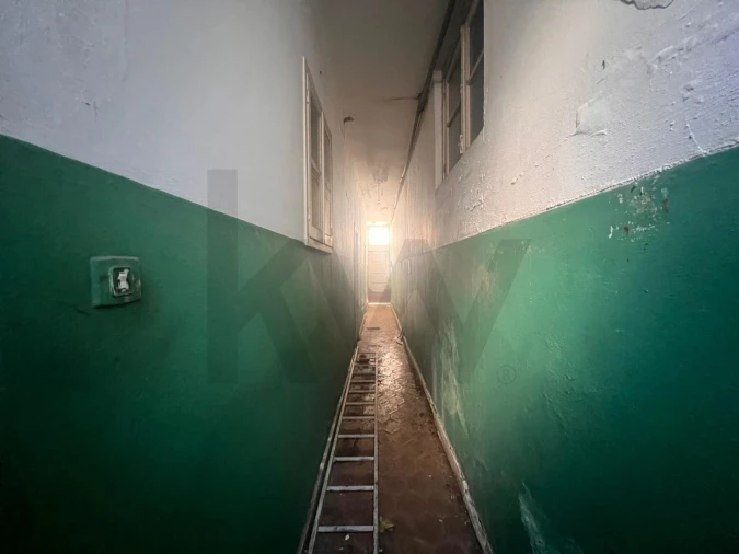 Prédio para Venda em São João da Madeira Foto 11