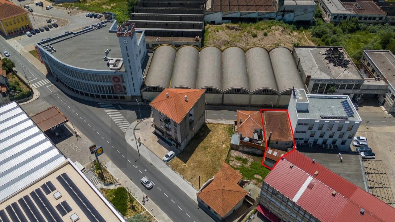 Loja para Venda em São João da Madeira Foto 58