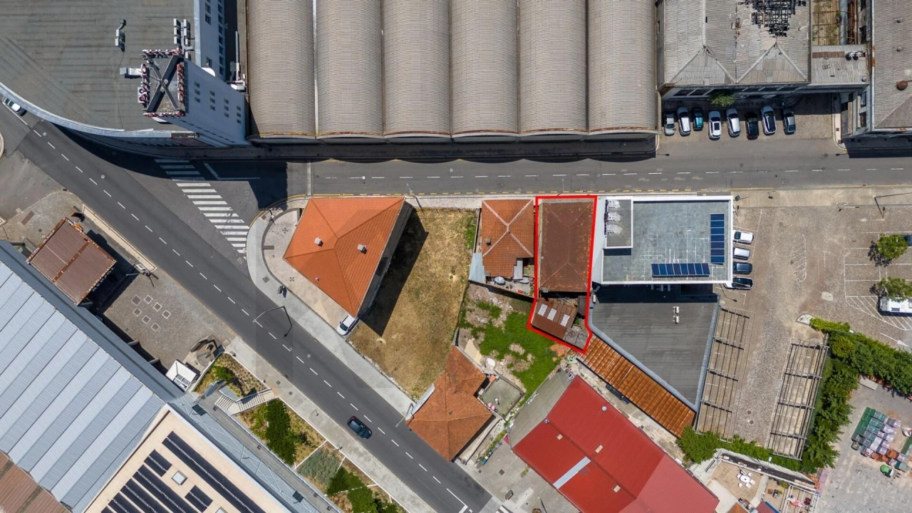 Loja para Venda em São João da Madeira Foto 61