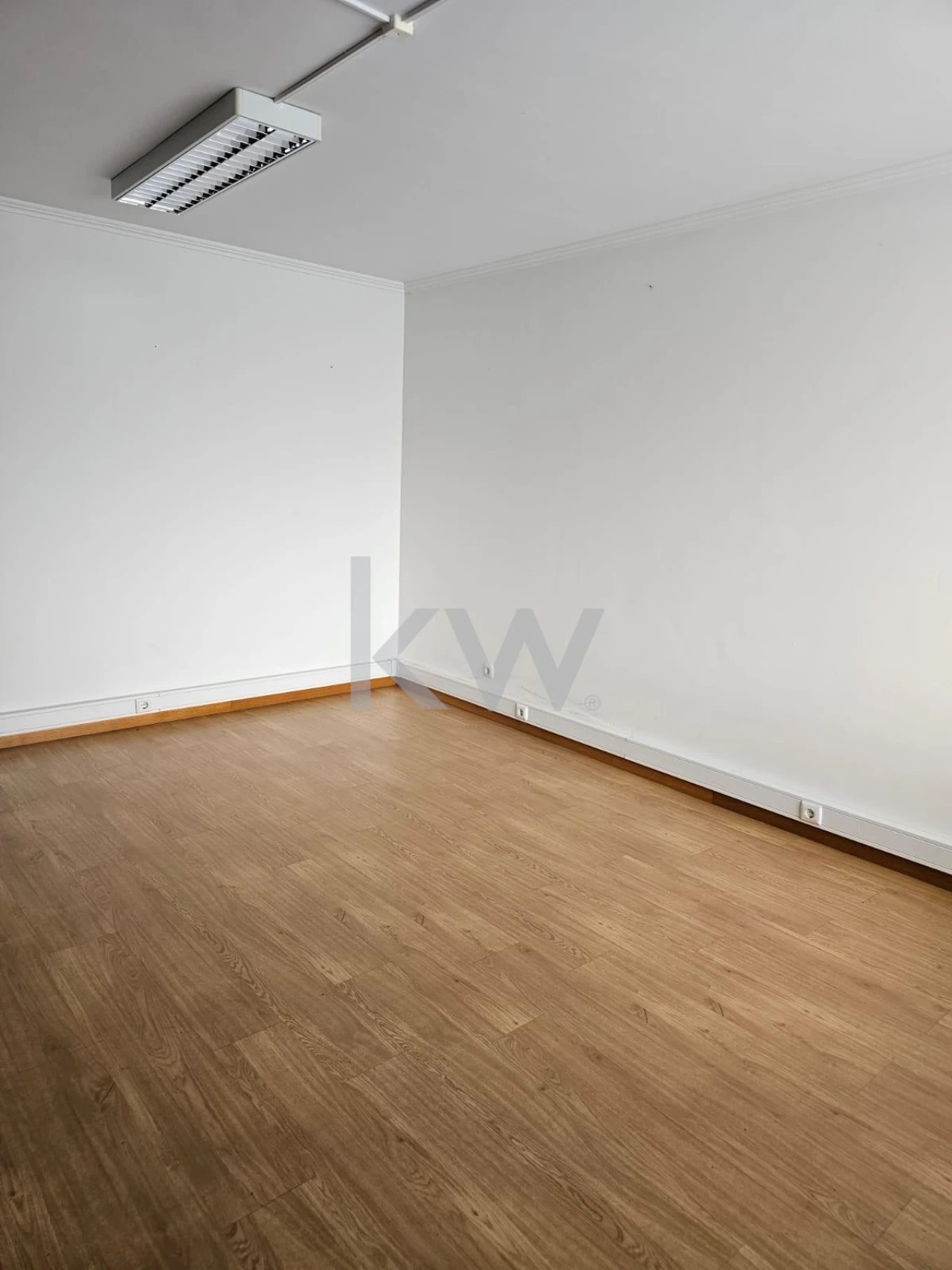 Escritório para Venda em Rio de Mouro Foto 8