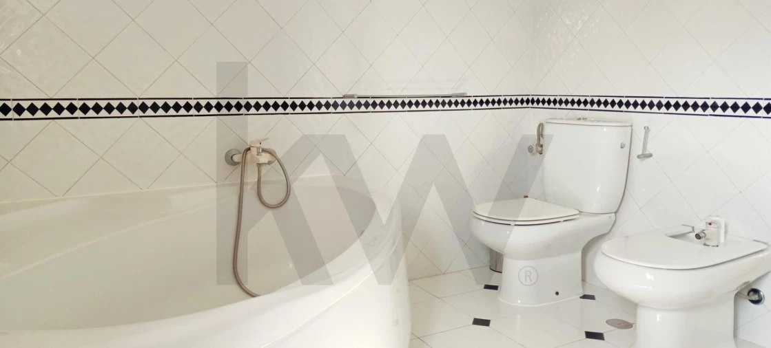 Moradia T3 para Venda em São Teotónio Foto 25