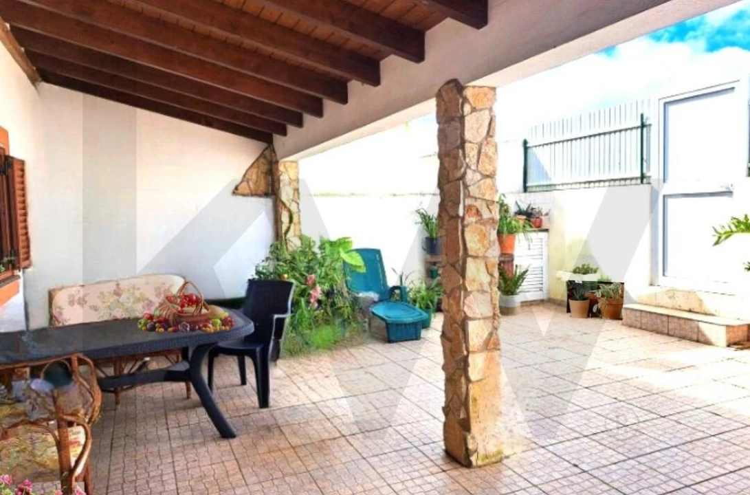 Moradia T3 para Venda em São Teotónio Foto 2