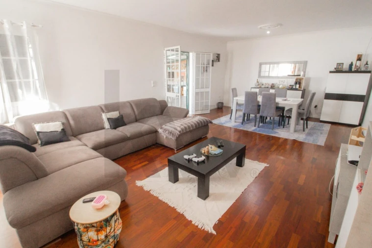 Moradia T3 para Venda em São Roque