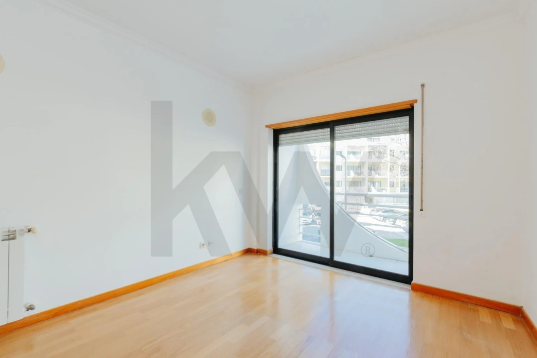 Apartamento T3 para Venda em Alcabideche Foto 33