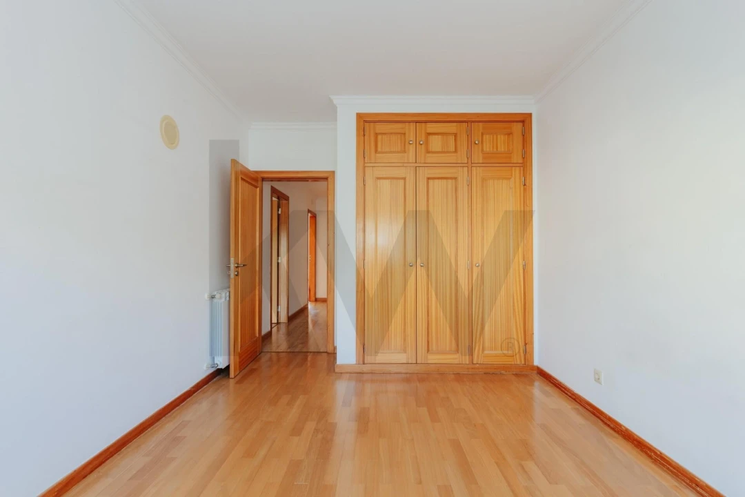 Apartamento T3 para Venda em Alcabideche Foto 34