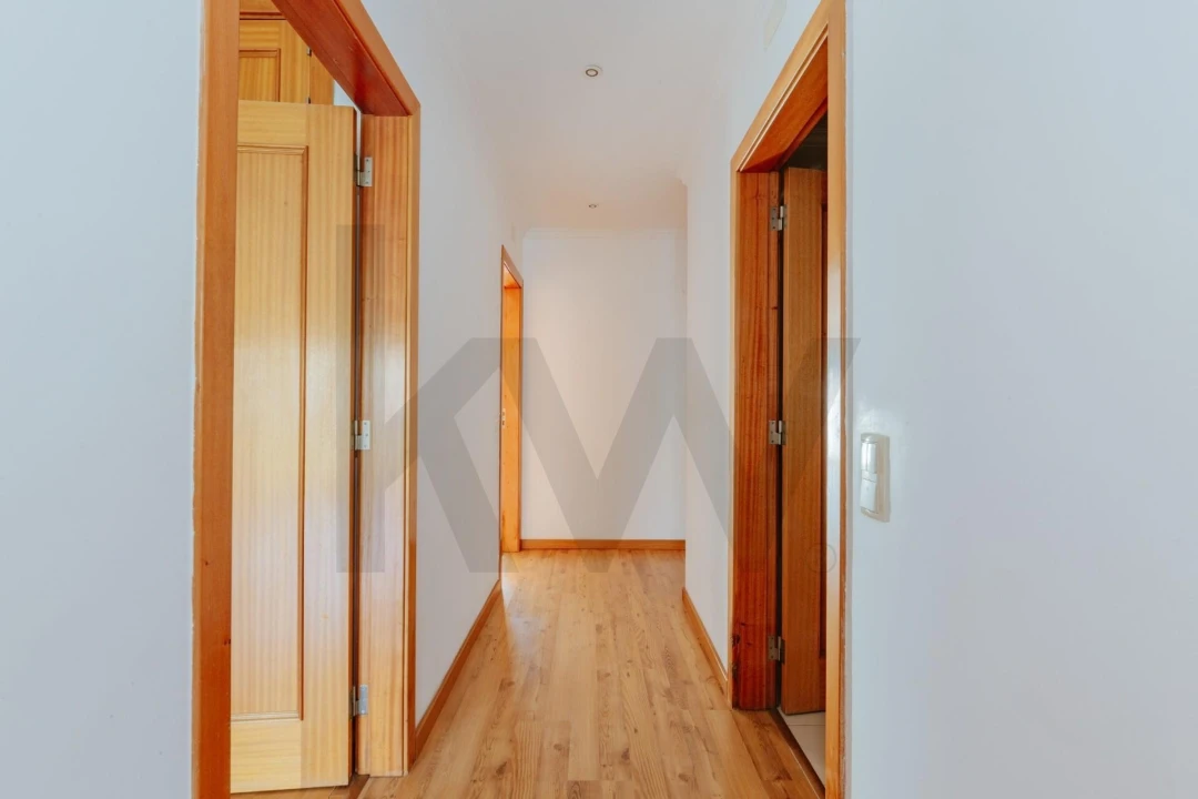 Apartamento T3 para Venda em Alcabideche Foto 15