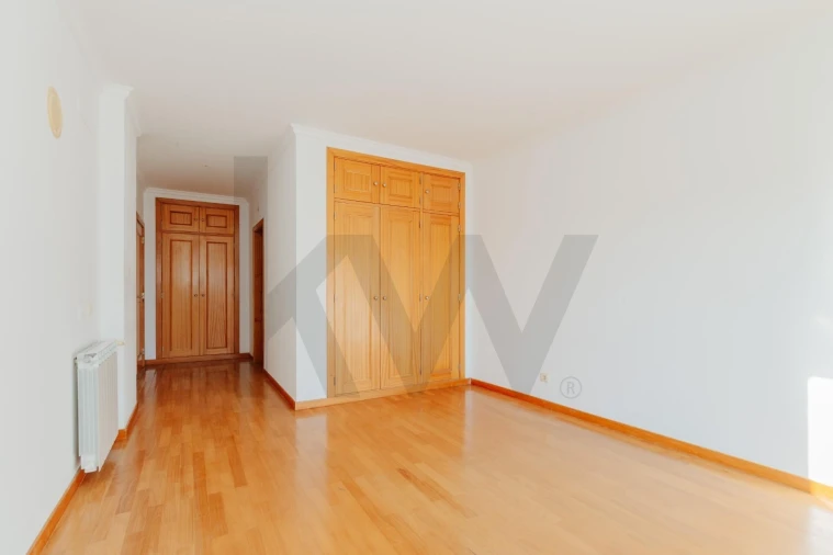 Apartamento T3 para Venda em Alcabideche Foto 39