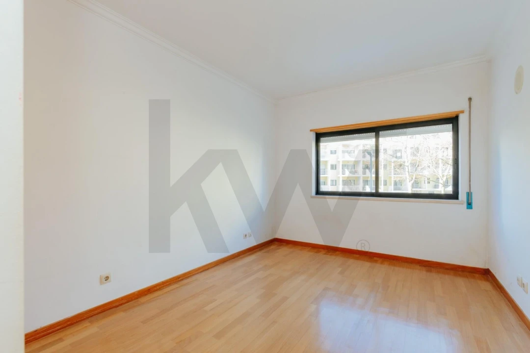 Apartamento T3 para Venda em Alcabideche Foto 35