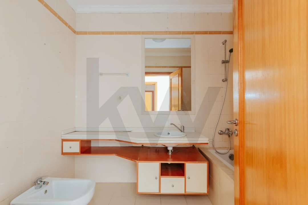 Apartamento T3 para Venda em Alcabideche Foto 40