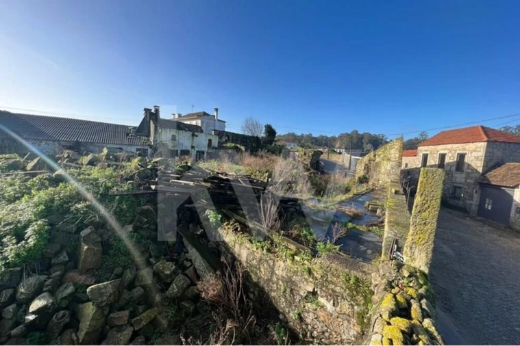 Moradia T3 para Venda em Fornelo e Vairão Foto 17