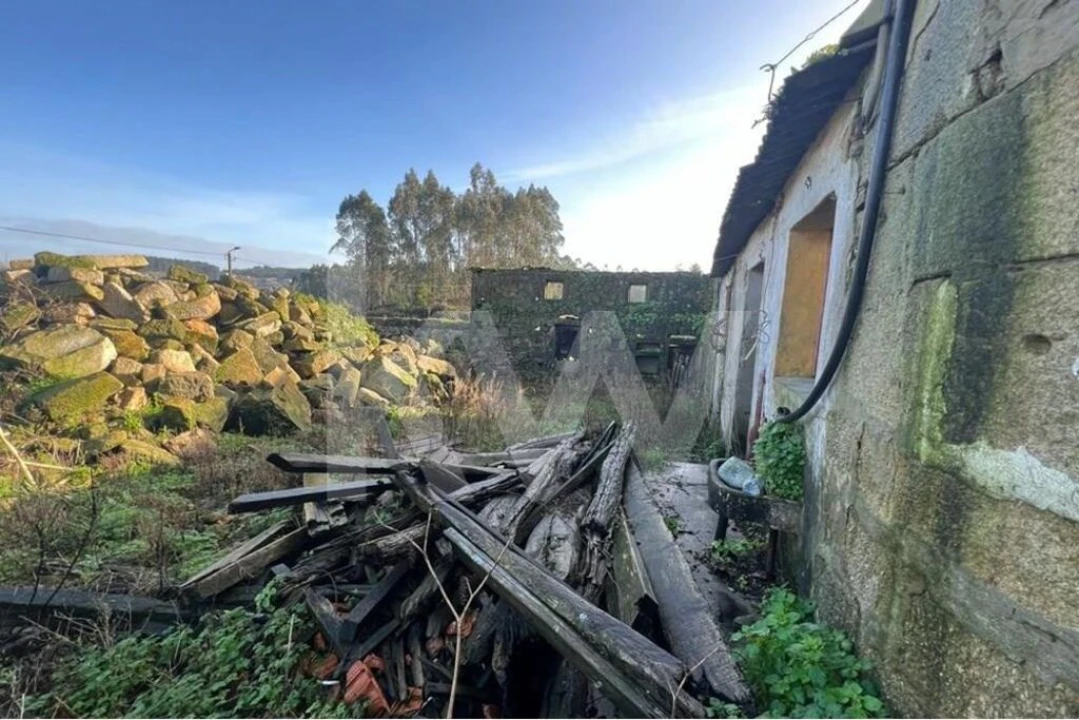 Moradia T3 para Venda em Fornelo e Vairão Foto 23