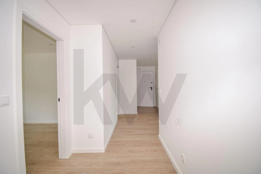 Apartamento T3 para Arrendamento em Ramada e Caneças Foto 9