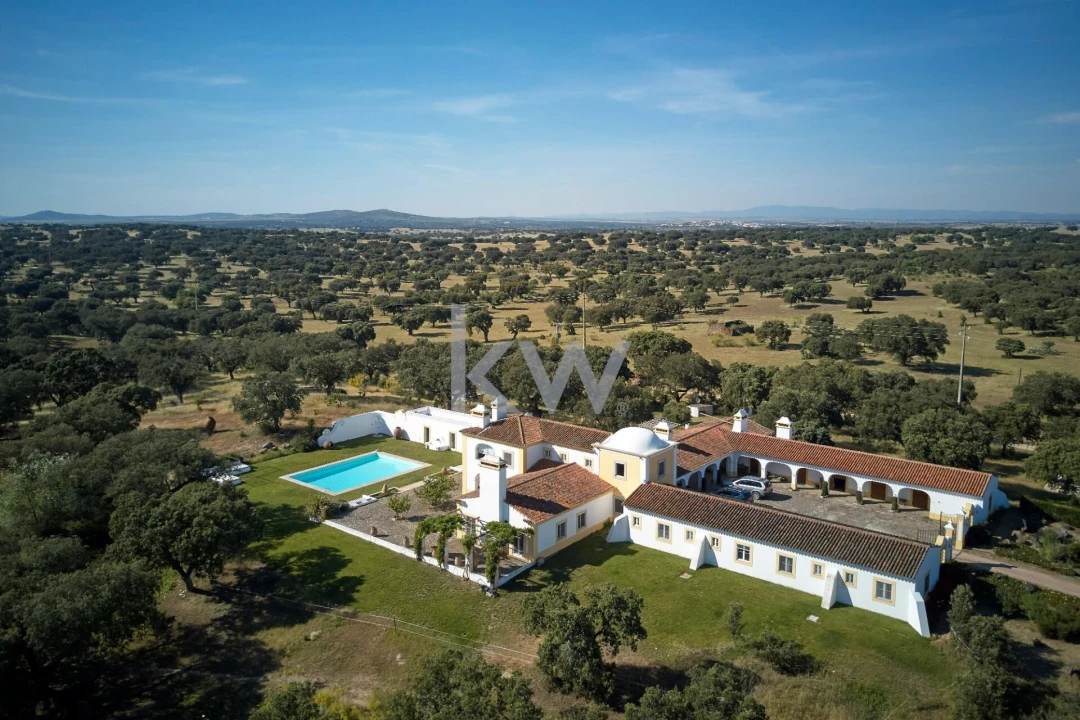 Moradia T7 para Arrendamento em Monforte Foto 89