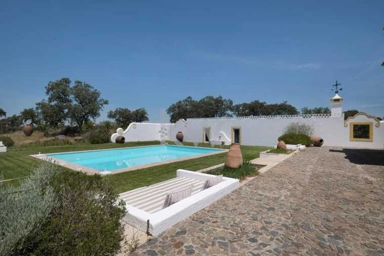 Moradia T7 para Arrendamento em Monforte Foto 79