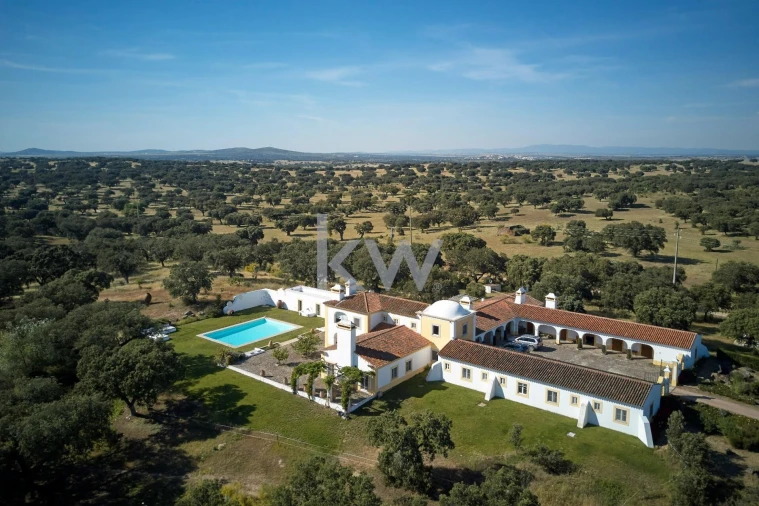 Moradia T7 para Arrendamento em Monforte Foto 89