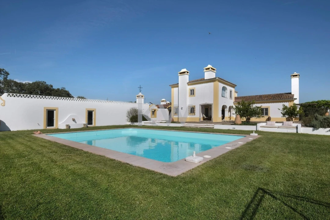 Moradia T7 para Arrendamento em Monforte Foto 73