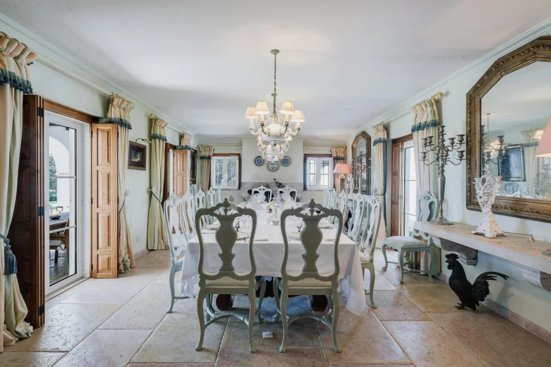 Moradia T7 para Arrendamento em Monforte Foto 19