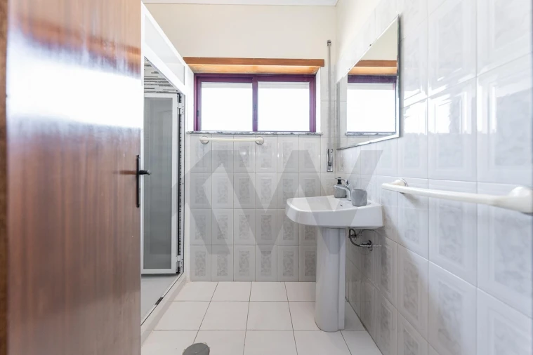 Apartamento T3 para Venda em Vila Praia de Ancora Foto 13