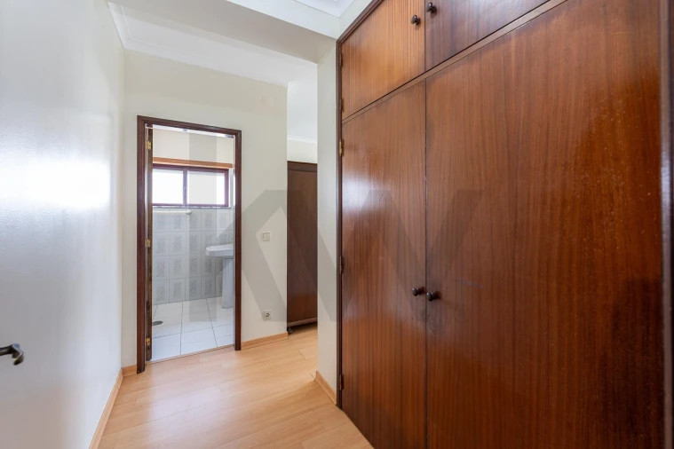 Apartamento T3 para Venda em Vila Praia de Ancora Foto 10