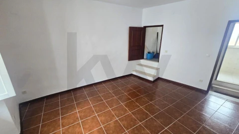 Moradia T1 para Venda em Évora (São Mamede, Sé, São Pedro e Santo Antão)