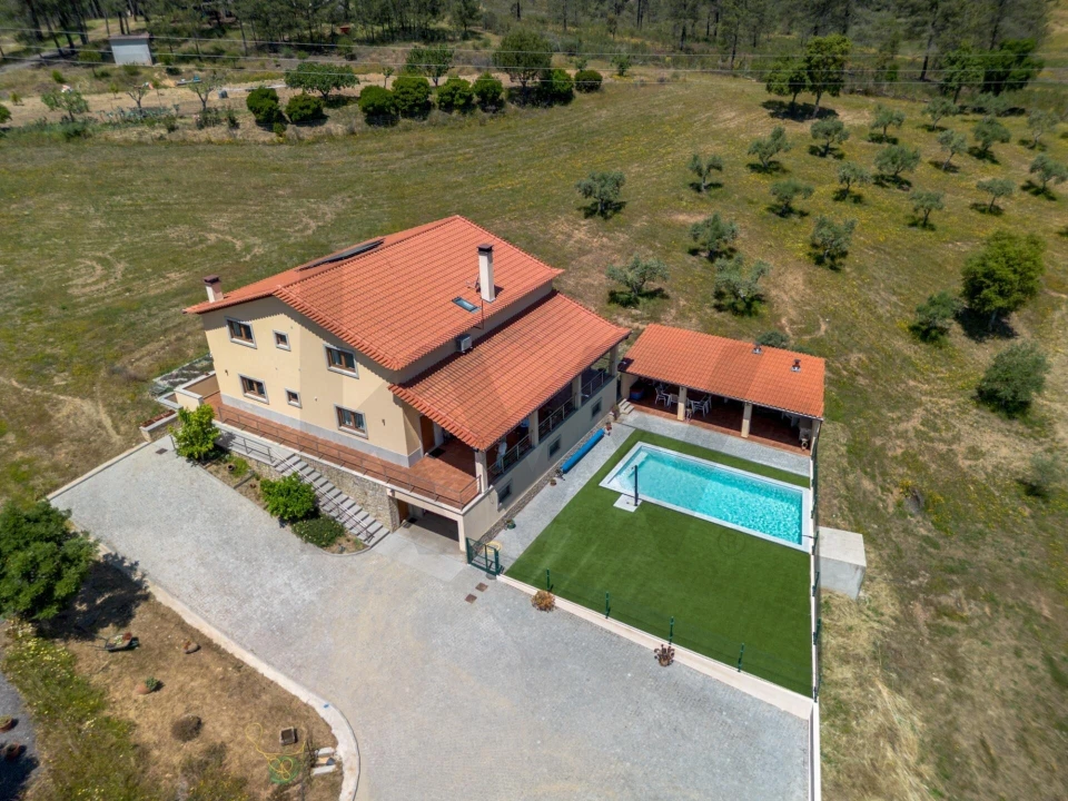 Quinta T6 para Venda em Benquerenças Foto 85