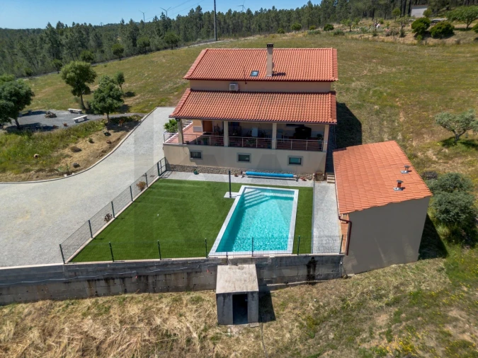 Quinta T6 para Venda em Benquerenças Foto 88