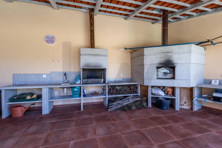 Quinta T6 para Venda em Benquerenças Foto 8