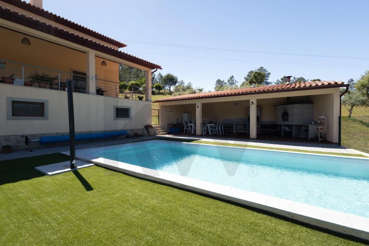 Quinta T6 para Venda em Benquerenças Foto 11