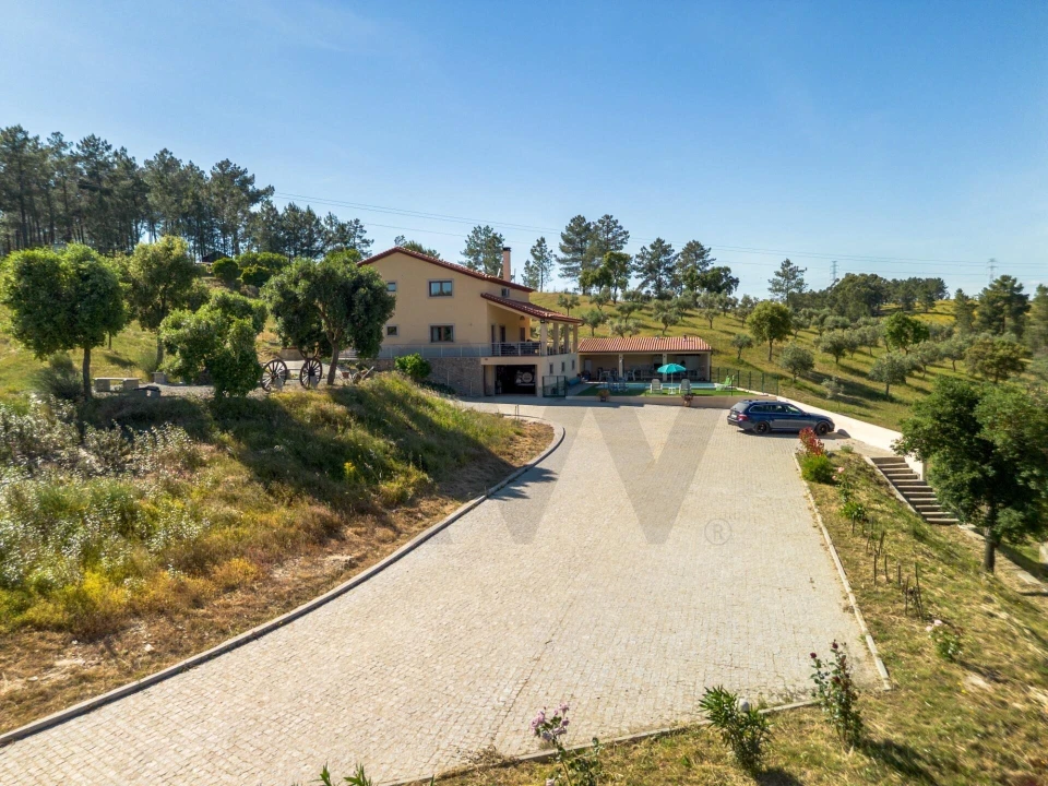 Quinta T6 para Venda em Benquerenças Foto 81