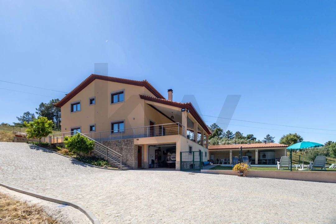 Quinta T6 para Venda em Benquerenças Foto 70