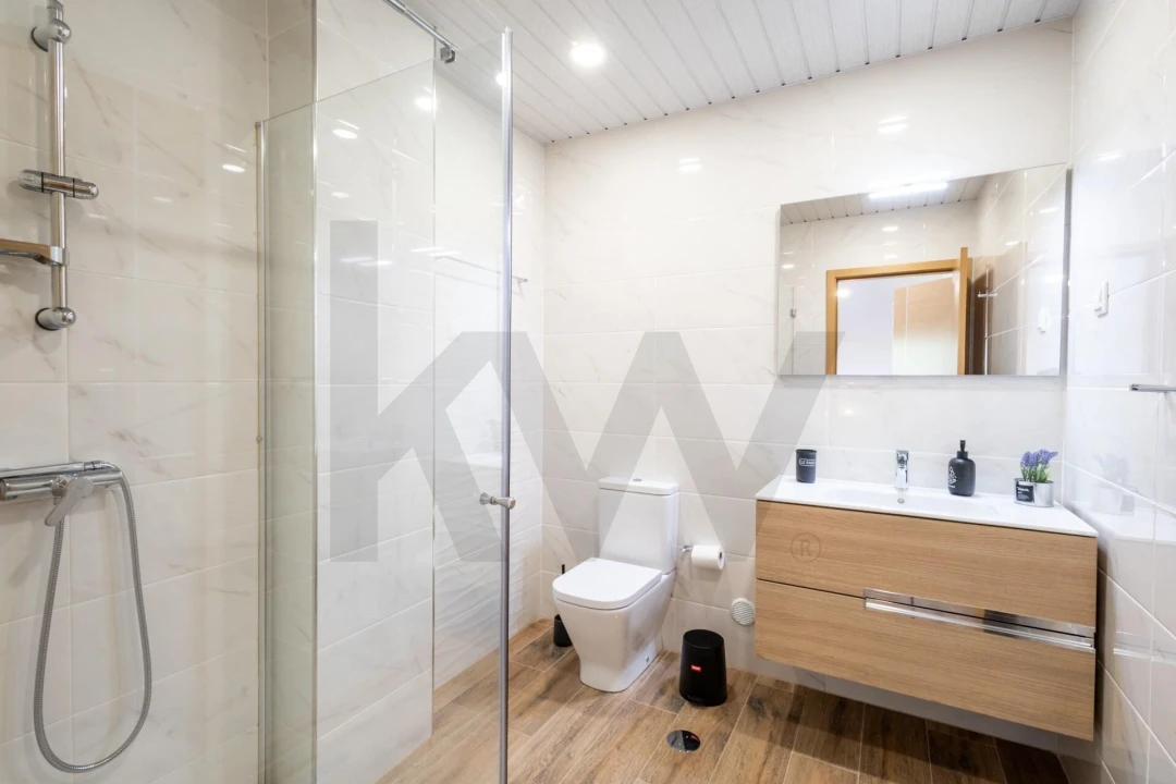 Quinta T6 para Venda em Benquerenças Foto 49