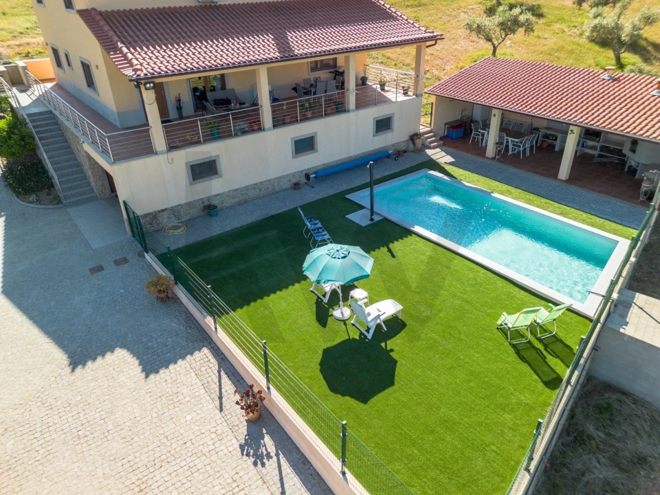 Quinta T6 para Venda em Benquerenças Foto 84