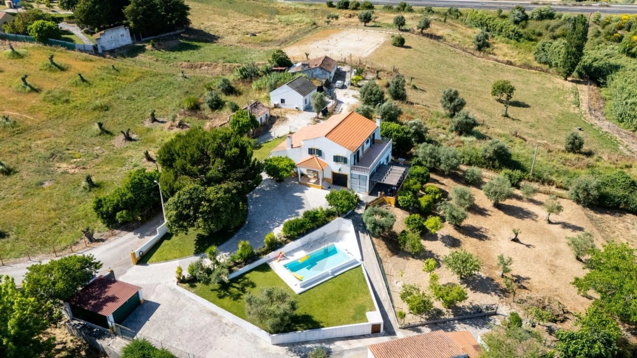 Quinta T4 para Venda em Marvila, Ribeira Santarém, São Salvador, São Nicolau Foto 27