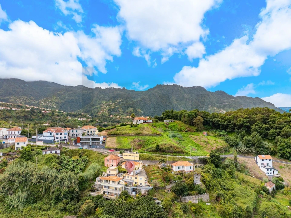 Moradia T3 para Venda em Porto da Cruz Foto 36