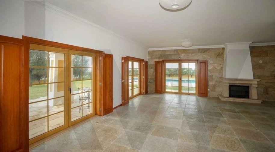 Quinta T4 para Venda em Mafra Foto 6