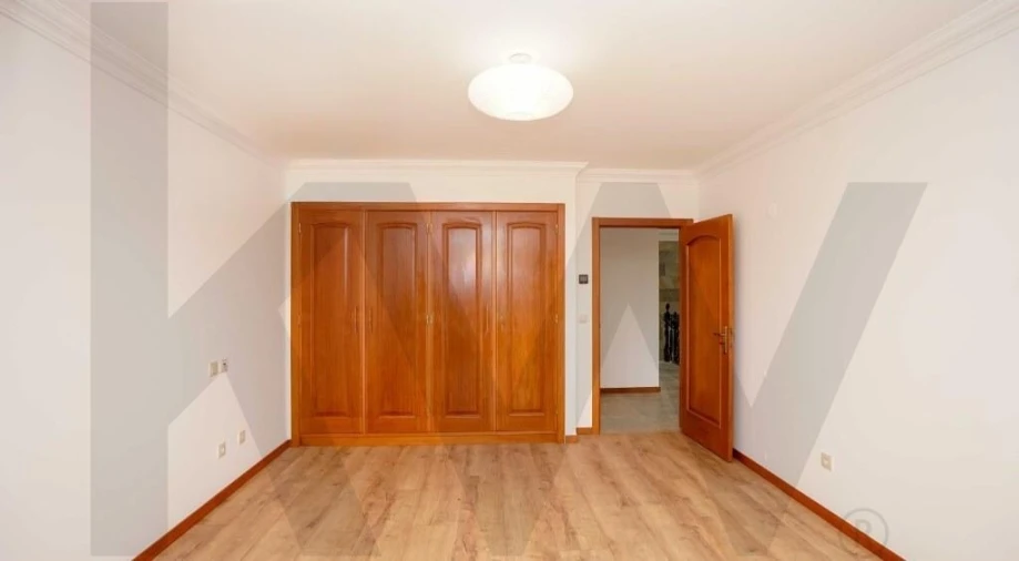 Quinta T4 para Venda em Mafra Foto 15