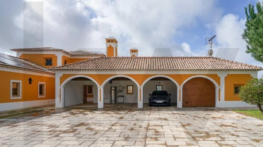 Quinta T4 para Venda em Mafra Foto 2